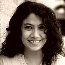 Ratnabali Bhattacharjee als Vandana Sanghvi