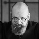 Holger Senzel als Prof. August Odermatt
