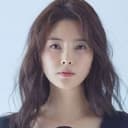 Jo Yeon-hee als Kim Ji-sun