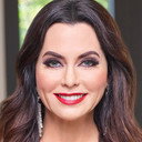 D'Andra Simmons als Self