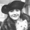 Ellen Dall als Sofie Brandt