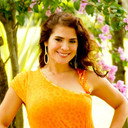 Fátima Montenegro als Elvira de Oliveira