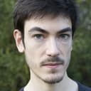 Rémy Salvador als Young Soldier