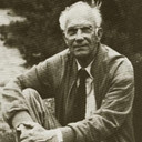 Jan Willem van den Berg als Voice