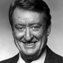 Tom Poston als Prof. Jonathan Jones