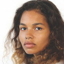 Helena Howard als Aisha
