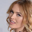 Krissy Lynn als Laura