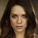 Lyndsy Fonseca als Iris