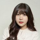 Raina als Pure member