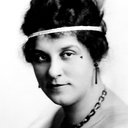 Blanche Payson als Mrs. Thomas