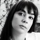 Carolina Fal als Laura