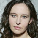 Nade Dieu als Isabelle