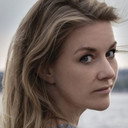Kat Herlo als Emma (segment "Succubus")