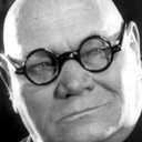 Николай Мичурин als Nikolay Ivanovich