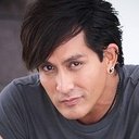 Pete Thongchua als Nop (segment "Revenge")
