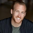 Patrick Greene als Officer