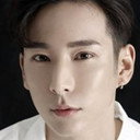 Eric Wang als Long Yang