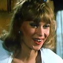 Carolyn Jacobs als Maude