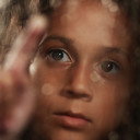 Maria Alice Santos als Ana