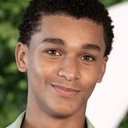 Jaden Michael als Cooper (voice)