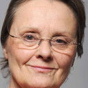 Elizabeth Saint Blancat als Mother Superior