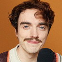 Trevor Goober als Bernie