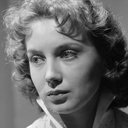 Елена Добронравова als Yelena Nikolayevna
