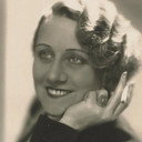 Tilly Perin-Bouwmeester als Ella Muller