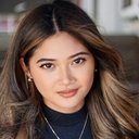 Dutchess Cayetano als Flash Mob Dancer