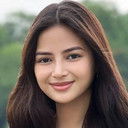 Dyessa Garcia als Xan