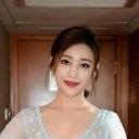 甘婷婷 als Female Student