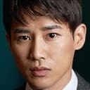 Lee Chung-gu als Hwa Kyun