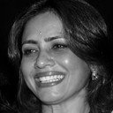 Sushila Rayamajhi als Sarita