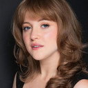 Eden Drew Seskin als Taylor Court