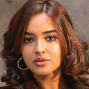 Pujita Ponnada als Padma