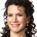 Susie Essman als Laura