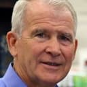 Oliver North als Self