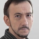 Íñigo Salinero als Policía 1