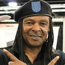 Frankie 'Kash' Waddy als Self