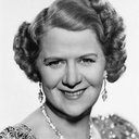 Ruth Donnelly als Mrs. O'Brien