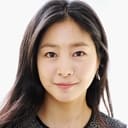 이나라 als Kim Yeon-kyeong