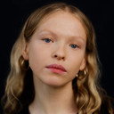 Laura Marcus als The Girl