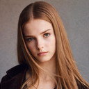 Stella Grace Fitzgerald als Princess Issa