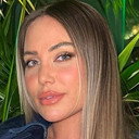 Nina Anhan als Self