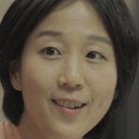 Koo Ja-eun als Mi-ae