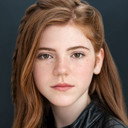 Sophia Powers als Fox