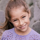 Carolina Perezcano als Young Flavia
