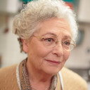 Marina Trova als Esther
