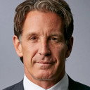 Brendan Shanahan als self