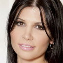 Rebeca Linares als Herself